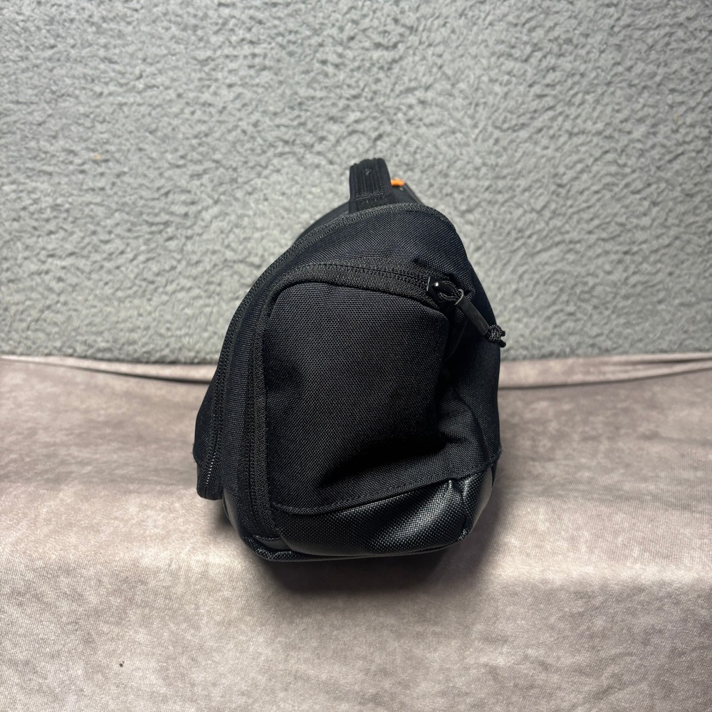 Orvis Black Ballistic Nylon Hanging Toiletry Kit Dopp Bag Orange Interior - Picture 2 of 7